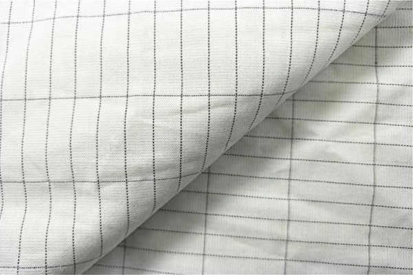Anti static bed sheet